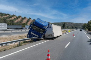 Steps to take immediately after a truck accident